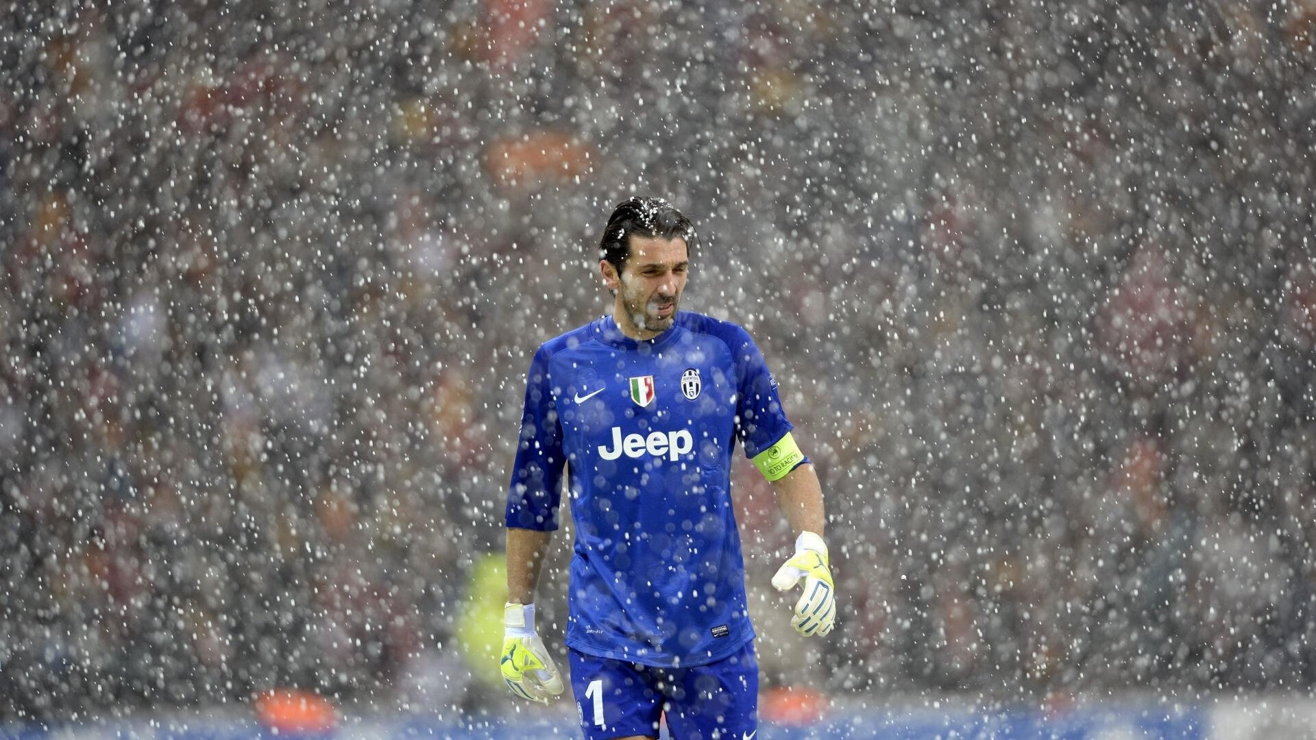 亚洲羽坛双星闪耀，日本队绝杀惊魂夜，戴资颖高光铸传奇