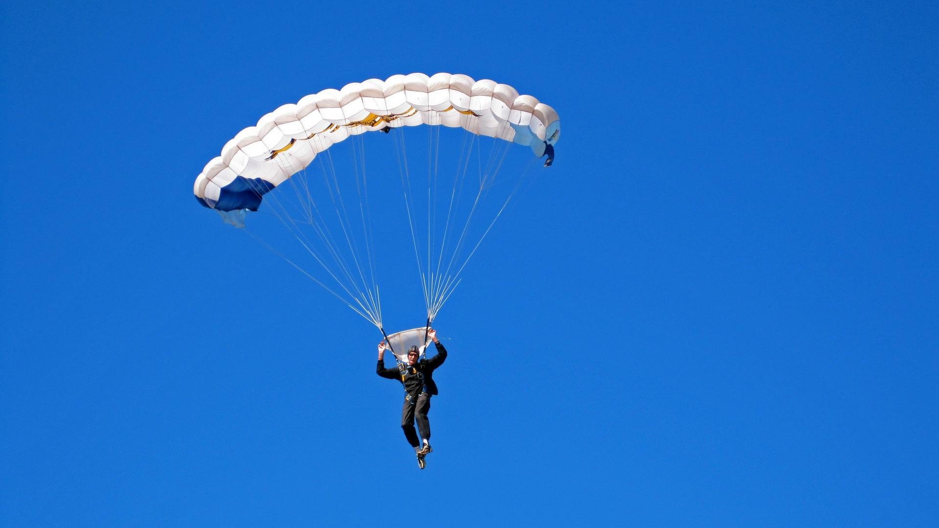 羽坛新章，印尼队完胜丹麦队，陈雨菲刷新纪录的启示